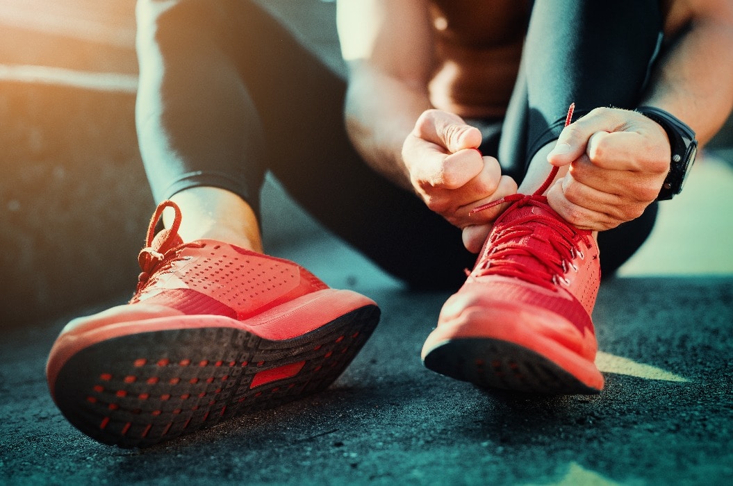 Tying sports shoes